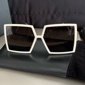 Dior 30 Montaigne Sunglasses
